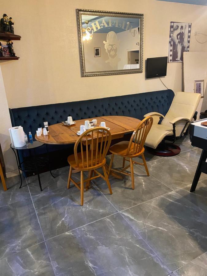 Chaplins Hotell Blackpool Eksteriør bilde